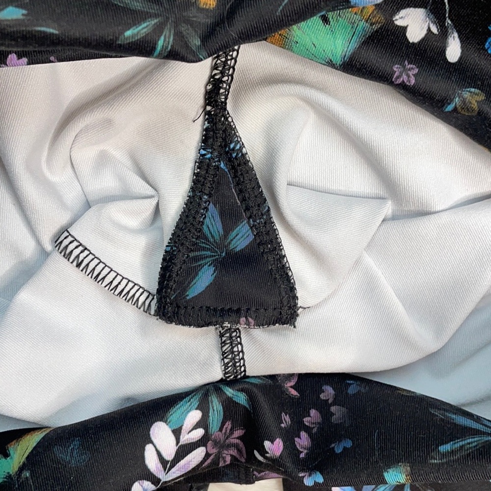 Jessica Simpson The Warmup Floral Pattern Leggings - Picture 11 of 15